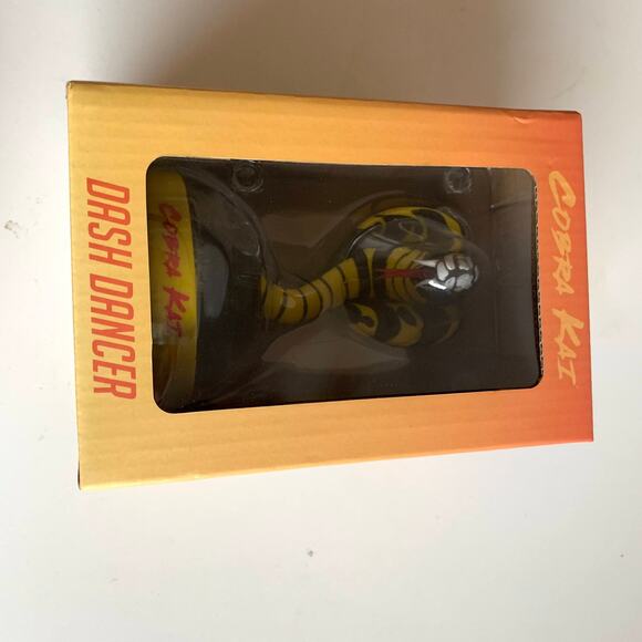 Cobra Kai Cobra Dash Dashboard Snake Dancer Bobble Figure 5" Karate Kid Figurine - Picture 13 of 13